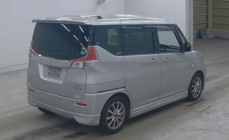 SUZUKI SOLIO HYBRID MX 4WD 2015