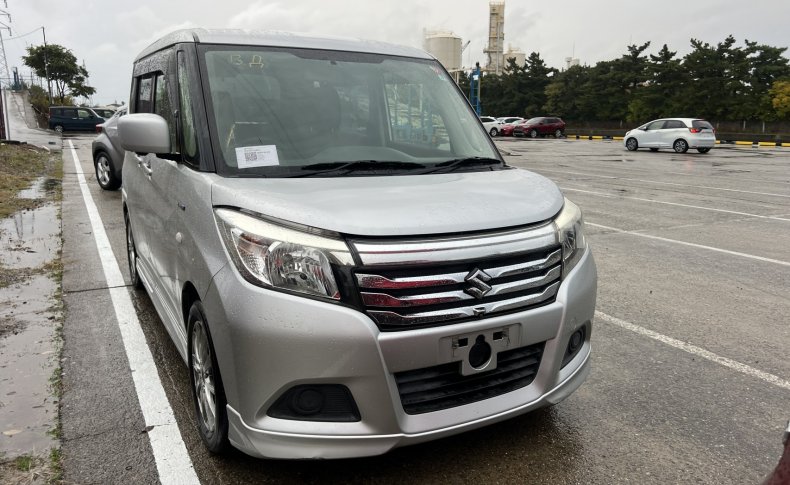SUZUKI SOLIO HYBRID MX 4WD 2015