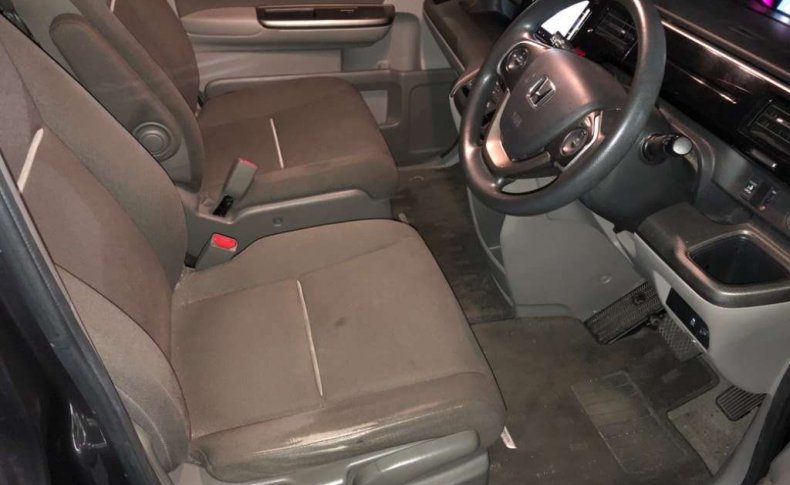 HONDA STEPWGN G 2015