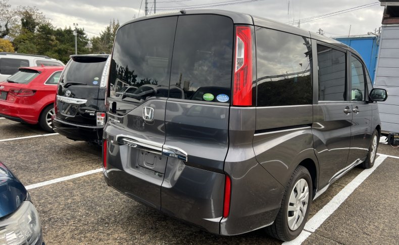HONDA STEPWGN G 2015