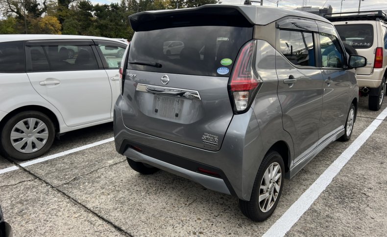NISSAN DAYZ HIGHWAY STAR X 4WD 2020/6