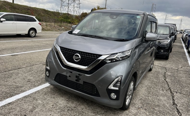 NISSAN DAYZ HIGHWAY STAR X 4WD 2020/6