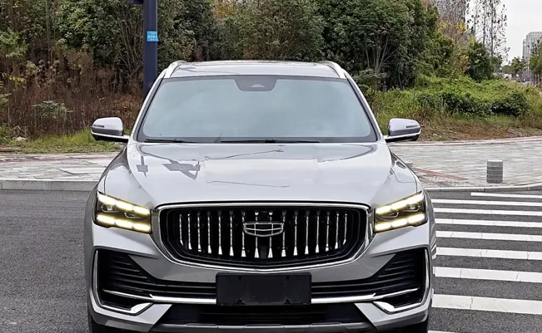 GEELY MONJARO  2021