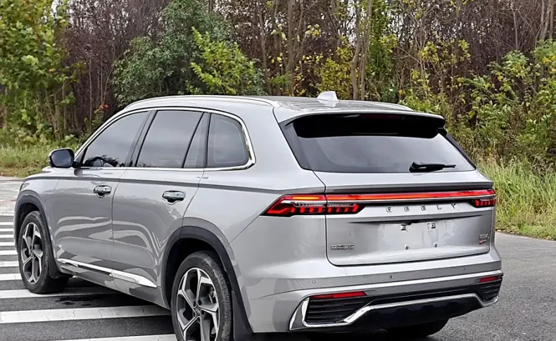 GEELY MONJARO  2021