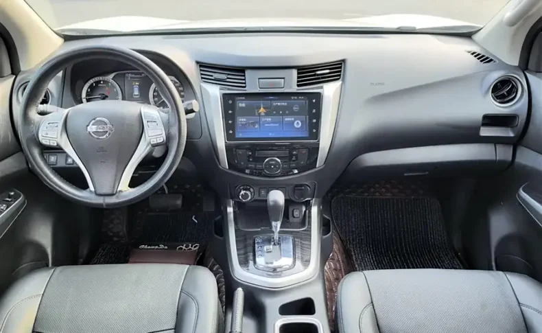NISSAN TERRA  2021