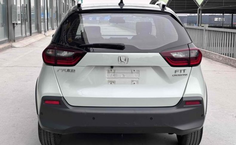 HONDA FIT Cross Star 2020