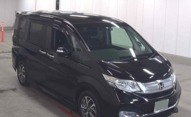 HONDA STEPWGN SPADA 2015