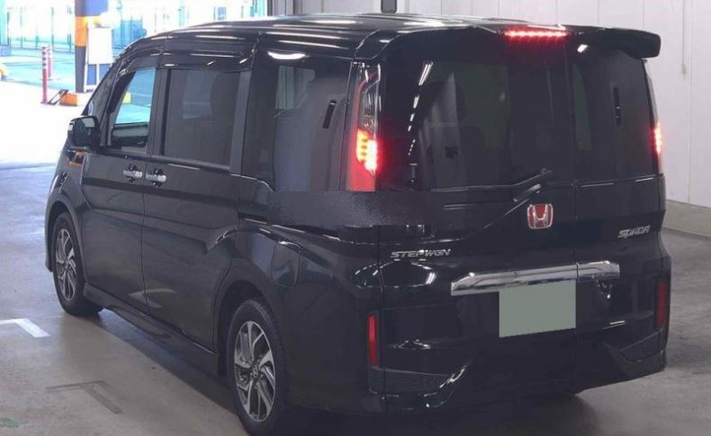 HONDA STEPWGN SPADA 2015