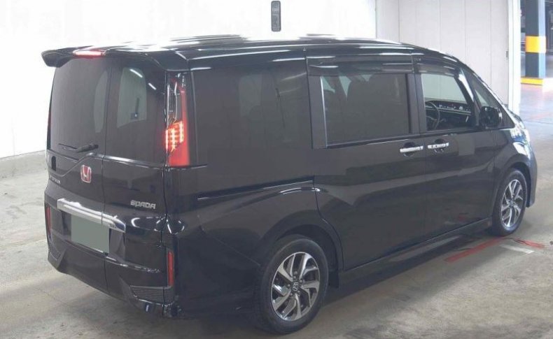 HONDA STEPWGN SPADA 2015