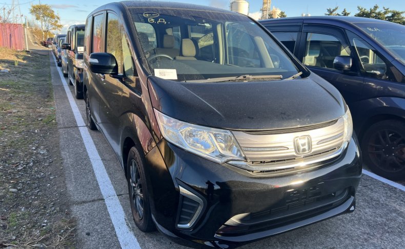 HONDA STEPWGN G 2015