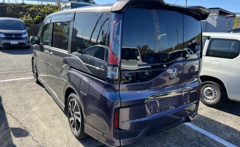 HONDA STEPWGN SPADA COOL SPIRIT 2015