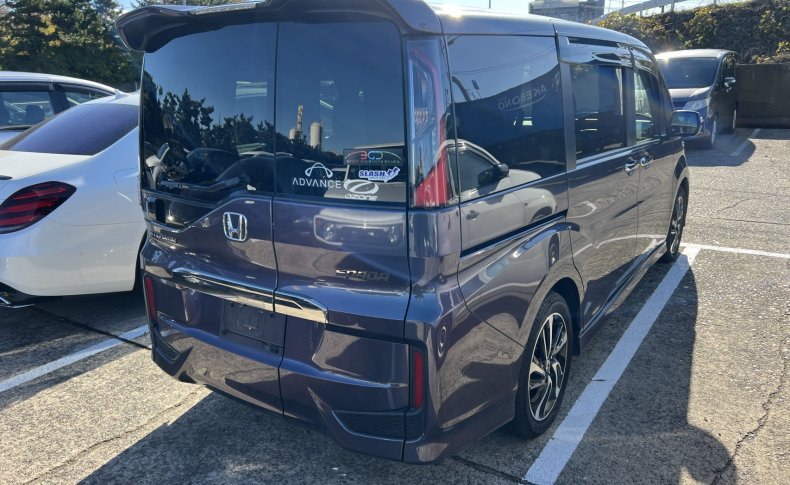HONDA STEPWGN SPADA COOL SPIRIT 2015