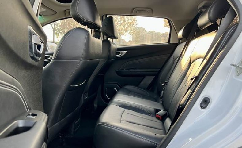 GEELY Vision X3  2021