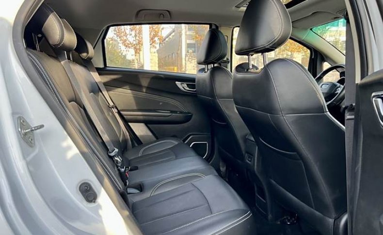 GEELY Vision X3  2021