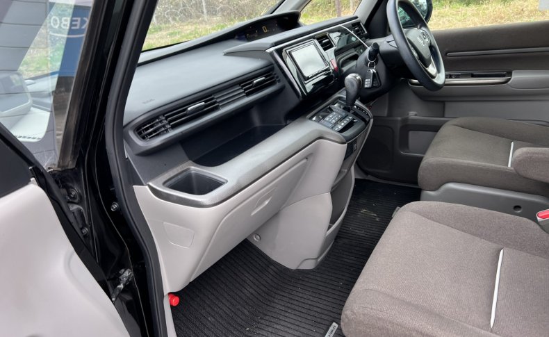 HONDA STEPWGN G 2015
