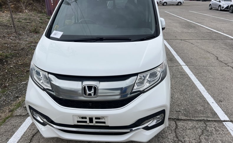 HONDA STEPWGN SPADA 2016