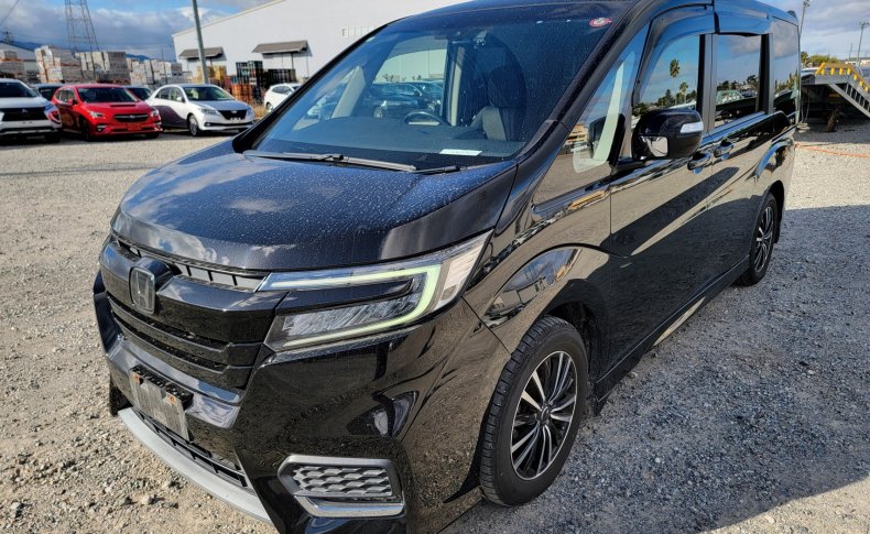 HONDA STEPWGN SPADA HONDA SENSING 2018