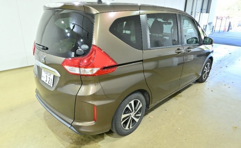 HONDA FREED + G HONDA SENSING 2016