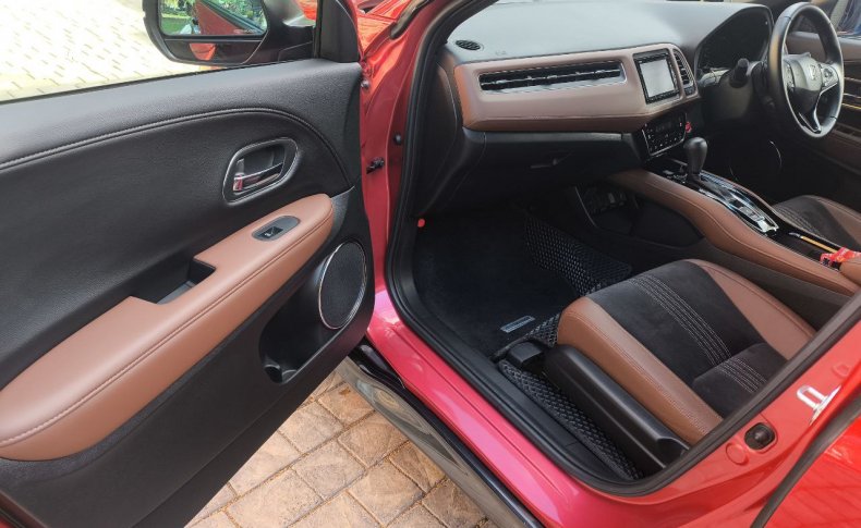 HONDA VEZEL TOURING HONDA SENSING 2019