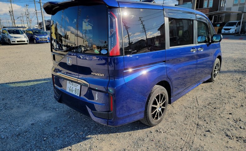 HONDA STEPWGN SPADA COOL SPIRIT 4WD 2016