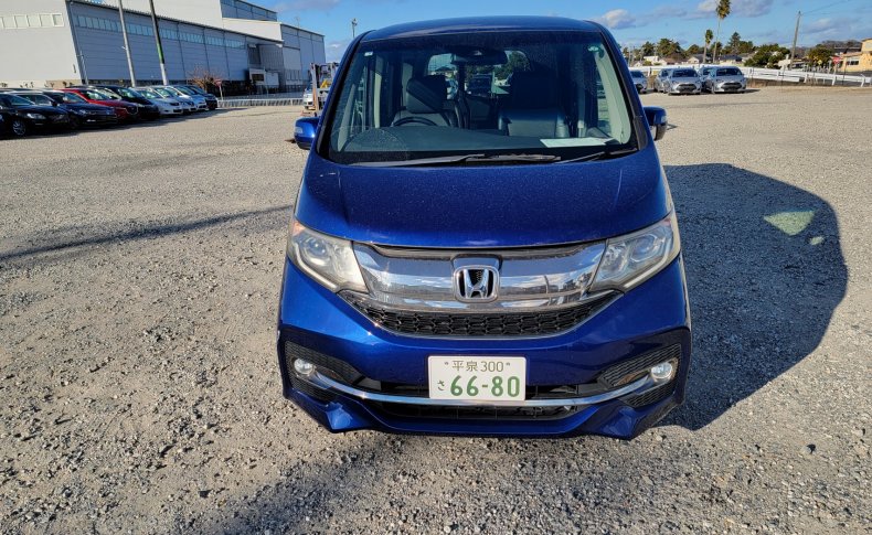 HONDA STEPWGN SPADA COOL SPIRIT 4WD 2016
