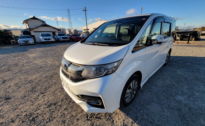 HONDA STEPWGN SPADA COOL SPIRIT 4WD 2016