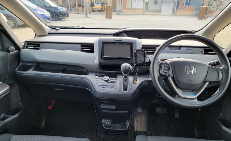 HONDA FREED + 4WD G 2018