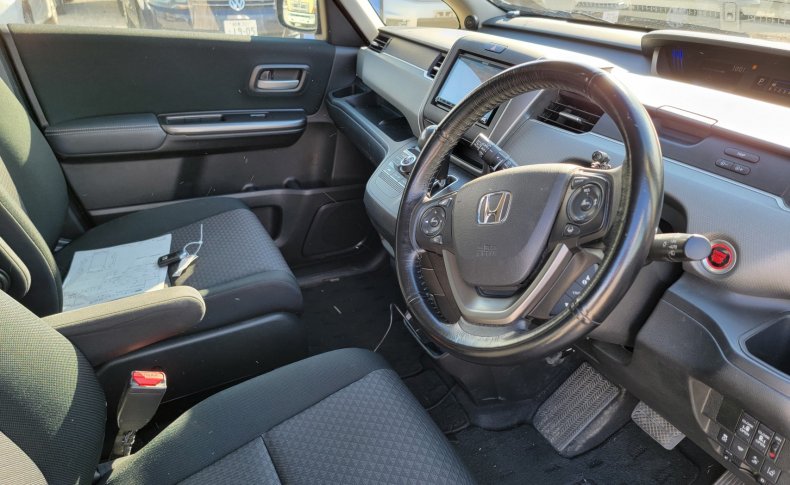 HONDA FREED + G HONDA SENSING 2017