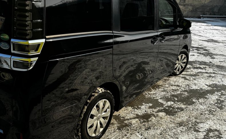 TOYOTA VOXY X 2018