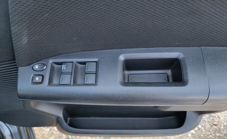 HONDA FREED SPIKE G JUST ION 2011