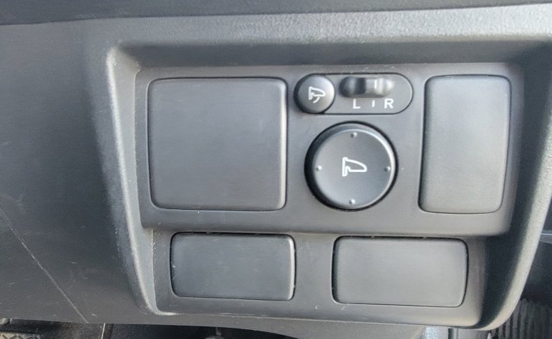 HONDA FREED SPIKE G JUST ION 2011