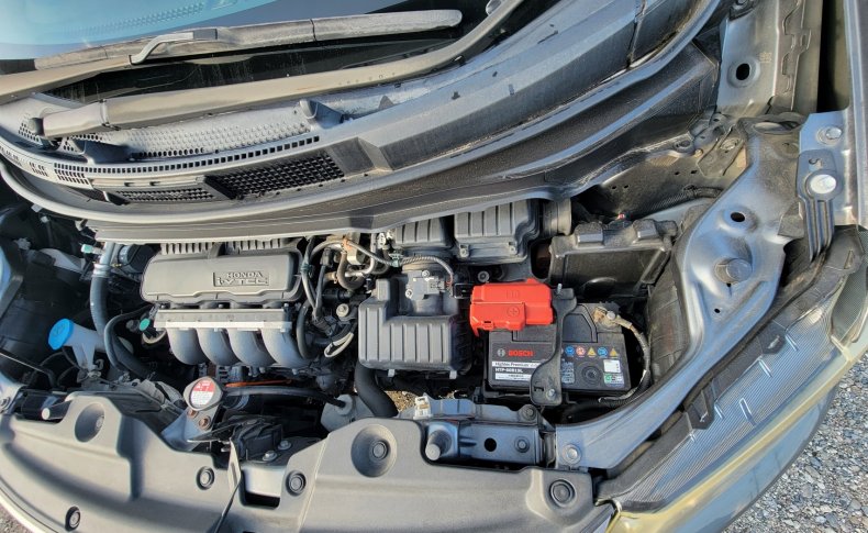 HONDA FREED SPIKE G JUST ION 2011