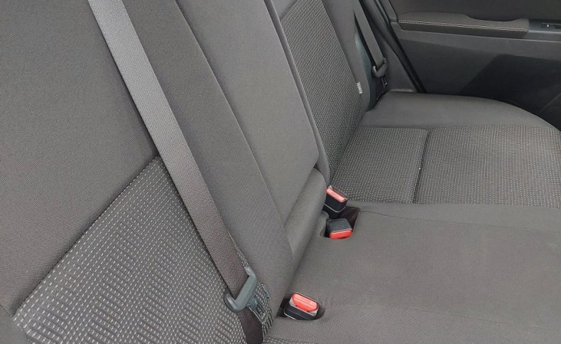 TOYOTA AURIS 150X 2012