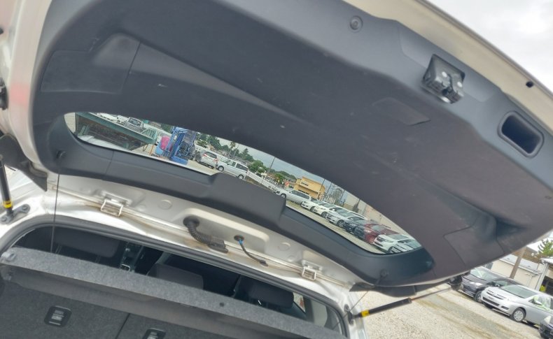 TOYOTA AURIS 150X 2012