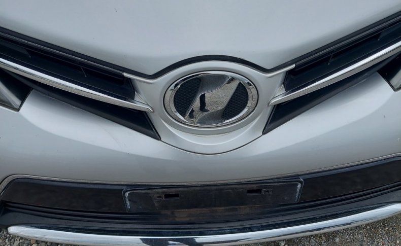 TOYOTA AURIS 150X 2012