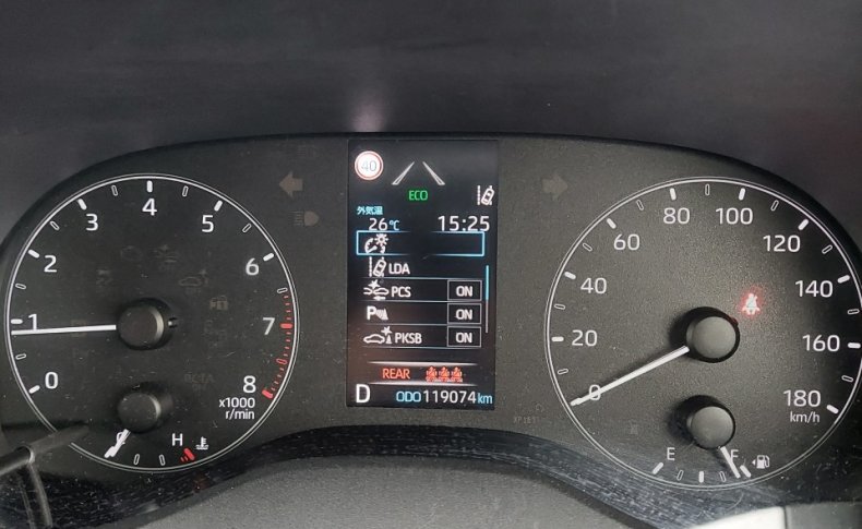TOYOTA YARIS Х 2020