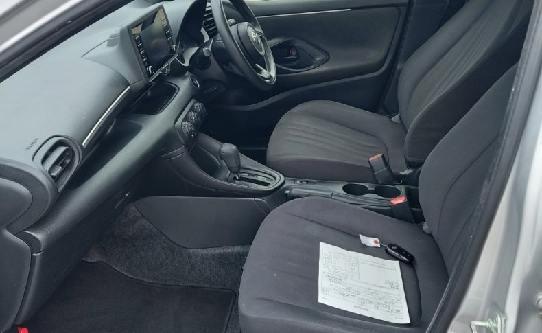 TOYOTA YARIS Х 2020