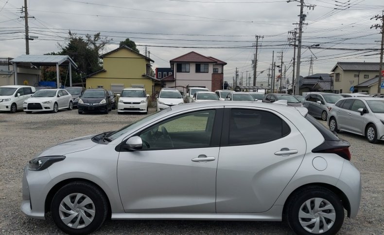 TOYOTA YARIS Х 2020
