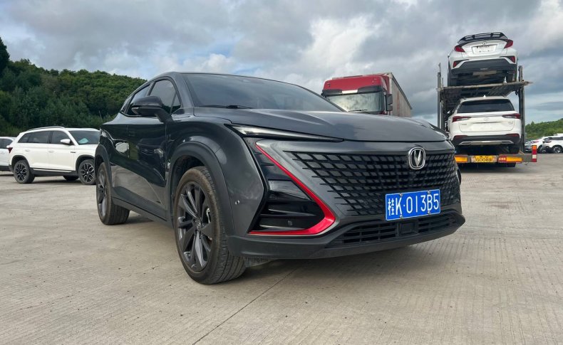 changan uni t 1.5 AMT Premium Sport 2020