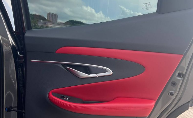 changan uni t 1.5 AMT Premium Sport 2020