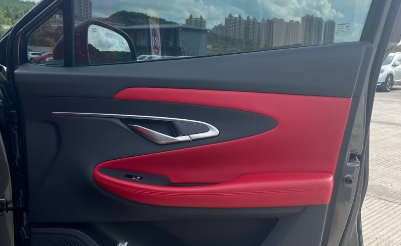 changan uni t 1.5 AMT Premium Sport 2020