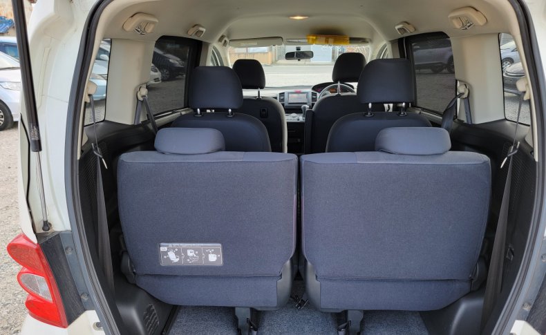 HONDA FREED G JUST ION 2010