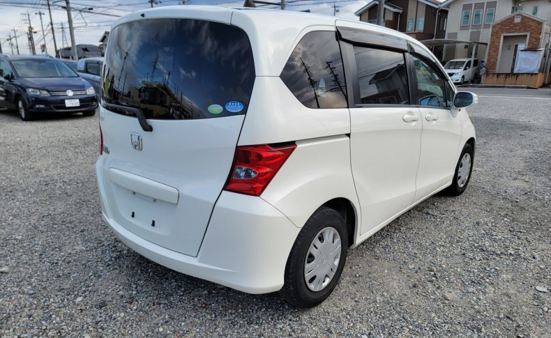 HONDA FREED G JUST ION 2010