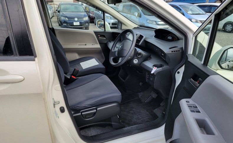HONDA FREED G JUST ION 2010