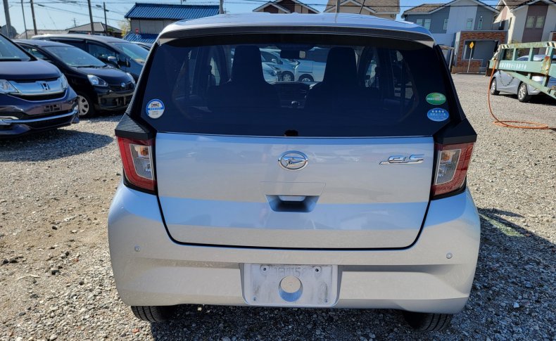 DAIHATSU MIRA E S X SA3 2021