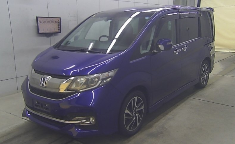HONDA STEPWGN SPADA COOL SPIRIT 7-SEATERS 2016