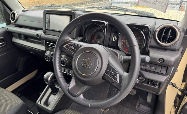 SUZUKI JIMNY XC 4WD 2022