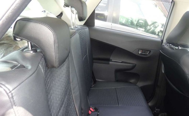 TOYOTA RACTIS G 2011