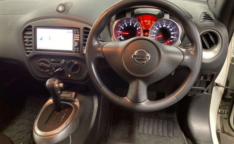NISSAN JUKE 15RS Type V 2011