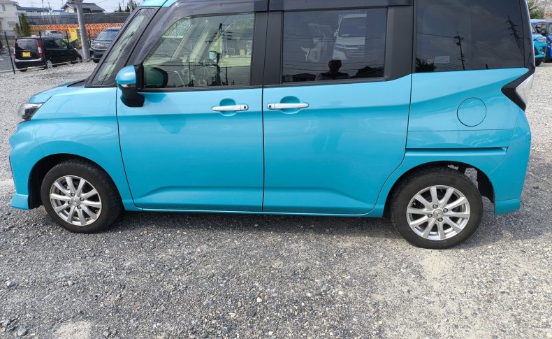 TOYOTA ROOMY CUSTOM G 4WD 2022